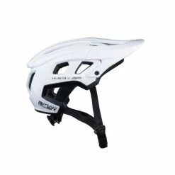 CASQUE KENNY SCRAMBLER KID WHITE 2023 -Vélos Soldes Boutique casque kenny scrambler kid white 2023 3