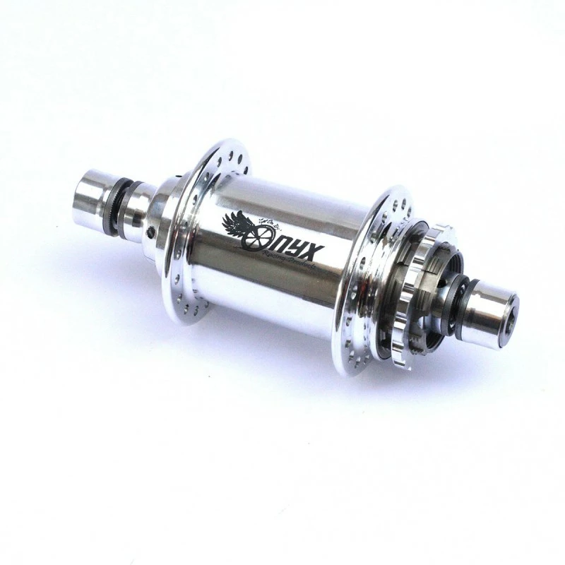 MOYEU ARRIERE ONYX PRO AXE 15 MM VIS 10 MM POLISH 3 MOYEU ARRIERE ONYX PRO AXE 15 MM VIS 10 MM POLISH