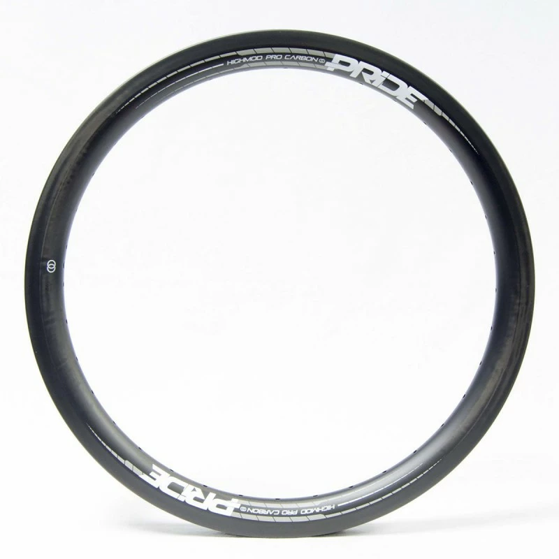 PAIRE DE JANTE PRIDE HIGHMOD PRO CARBON UD MATT 3 PAIRE DE JANTE PRIDE HIGHMOD PRO CARBON UD MATT