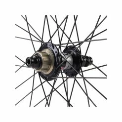 PAIRE DE JANTES PRIDE HIGHMOD PRO CARBON DISC 20" 36H - UD GLOSS 7 PAIRE DE JANTES PRIDE HIGHMOD PRO CARBON DISC 20" 36H - UD GLOSS -Vélos Soldes Boutique paire de jantes pride highmod pro carbon disc 20 36h ud gloss 1