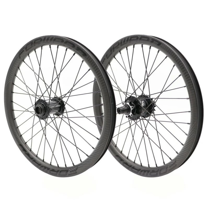 PAIRE DE ROUES FORWARD JOYRIDE V2 CARBONE - PRO 36H - DISC - 20MM 3 PAIRE DE ROUES FORWARD JOYRIDE V2 CARBONE - PRO 36H - DISC - 20MM