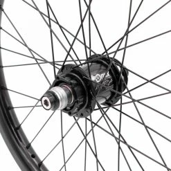 ROUES ONYX ULTRA SS DISC - PRIDE GRAVITY AERO MATT - BLACK -Vélos Soldes Boutique roues onyx ultra ss disc pride gravity aero matt black 4