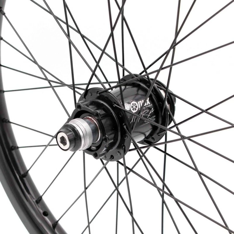 ROUES ONYX ULTRA SS DISC - PRIDE GRAVITY V-BRAKE MATT - BLACK 7 ROUES ONYX ULTRA SS DISC - PRIDE GRAVITY V-BRAKE MATT - BLACK – Image 5