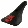 SELLE STAY STRONG FAST CHEVRON PIVOTAL RED PRINT -Vélos Soldes Boutique selle stay strong fast chevron pivotal red print